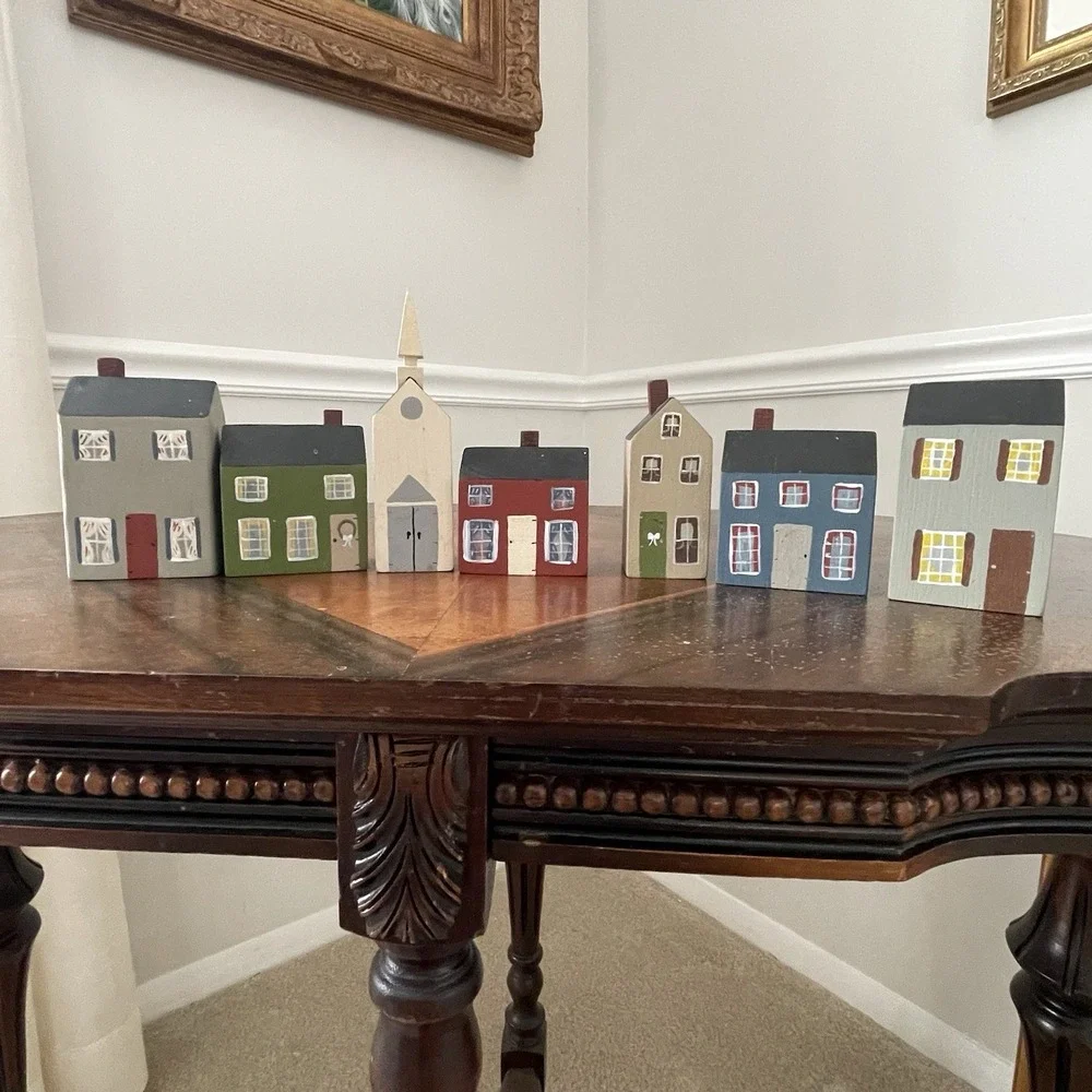 Primitive Folk Art Wood Block Village Houses Set Of 7‎ Handmade Painted Shops
